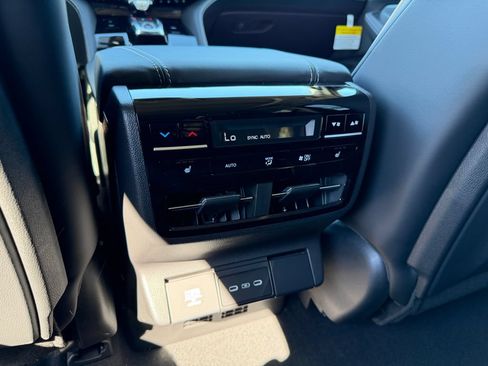 New 2026 Acura MDX SH-AWD w/ Advance Package image 30