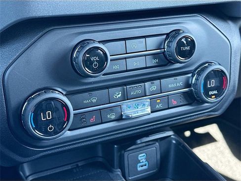 Used 2025 Ford Bronco Big Bend image 16