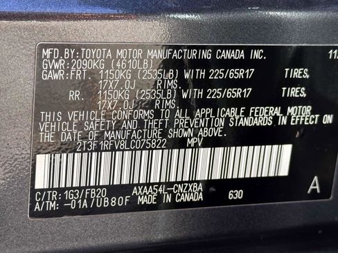 Certified 2020 Toyota RAV4 LE w/ All Weather Liner Package image 32