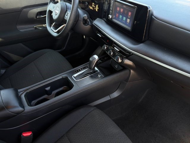Used 2025 Nissan Kicks S FWD image 16