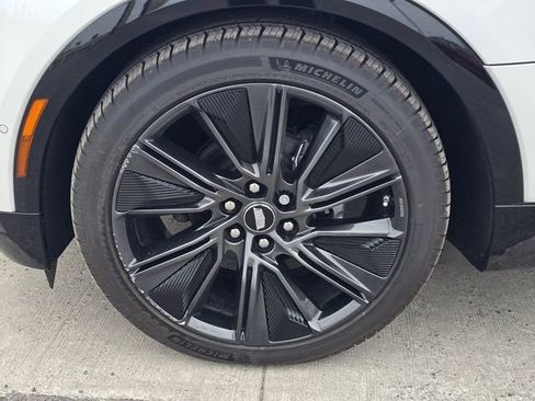 New 2025 Cadillac Lyriq Sport w/ Nappa Leather Package image 9