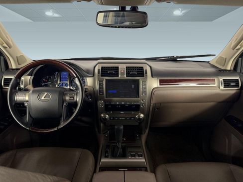 Used 2018 Lexus GX 460 Premium w/ Premium Package AWD/4WD image 13
