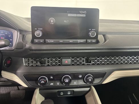 Used 2025 Honda Accord LX image 13