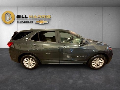 Used 2020 Chevrolet Equinox LS w/ LS Convenience Package image 4