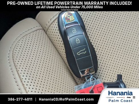 Used 2021 Porsche Macan S AWD/4WD image 34