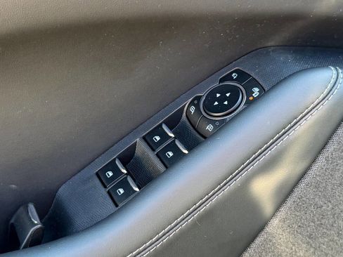 Used 2025 Ford Mustang Mach-E Premium AWD/4WD image 26