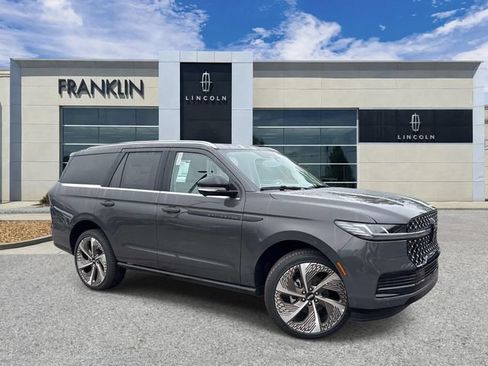 New 2026 Lincoln Navigator Black Label AWD/4WD image 1
