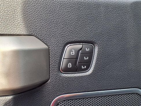 Used 2022 Ford F350 Lariat w/ Tremor Off-Road Package image 30