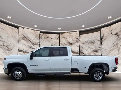 Used 2023 Chevrolet Silverado 3500 LT image 5