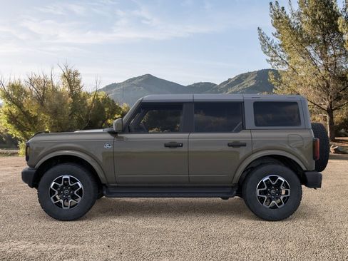 New 2026 Ford Bronco Outer Banks AWD/4WD image 3