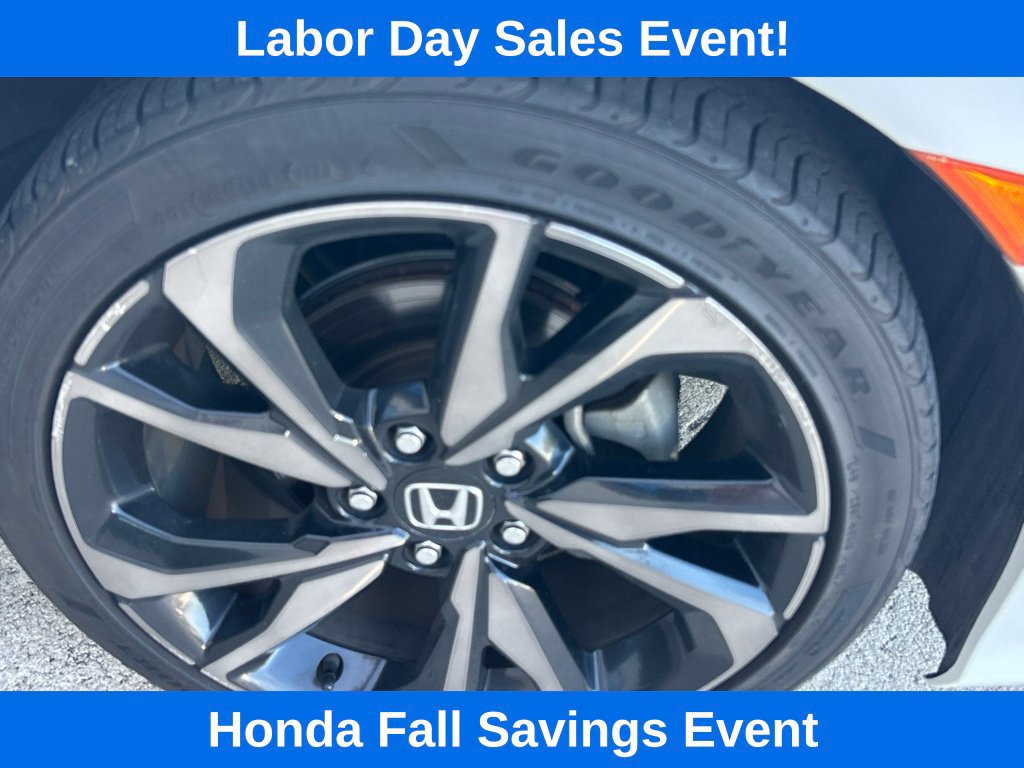 Used 2019 Honda Civic Sport image 4