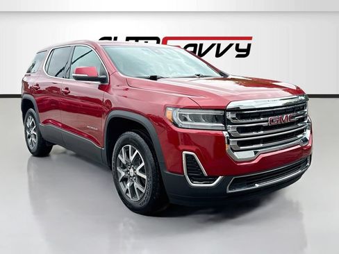 Used 2023 GMC Acadia SLE FWD image 1