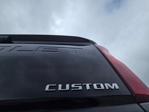 Used 2024 Chevrolet Silverado 2500 Custom w/ Custom Value Package AWD/4WD image 11