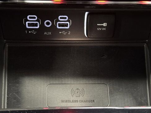 Used 2023 Jeep Grand Cherokee Altitude image 23