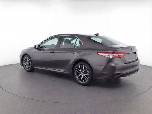 Certified 2023 Toyota Camry XLE image 5