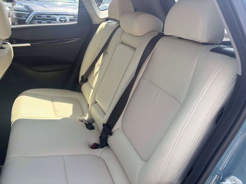 Used 2024 Kia Seltos SX w/ SX Sunroof Package AWD/4WD image 11