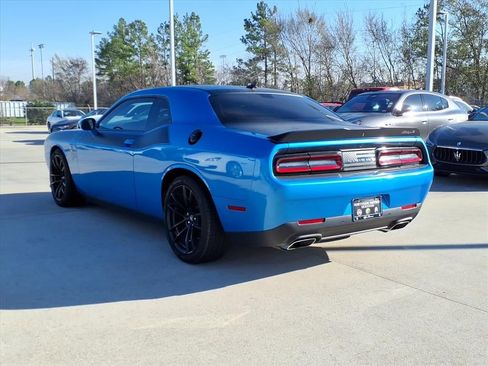 Used 2023 Dodge Challenger R/T Scat Pack w/ T/A Package image 11