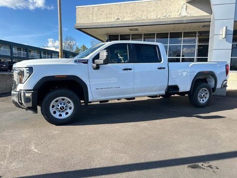 New 2026 GMC Sierra 2500 Pro w/ Max Trailering Package AWD/4WD image 2