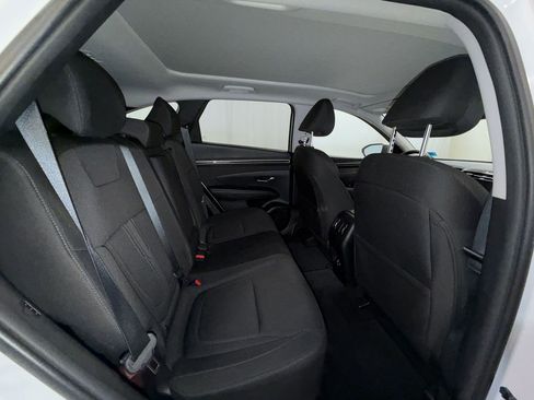 Used 2022 Hyundai Tucson SEL w/ Cargo Package AWD/4WD image 17