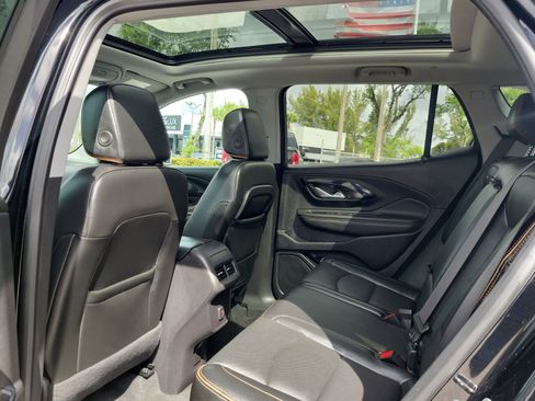 Used 2023 GMC Terrain AT4 w/ Infotainment Package II image 14