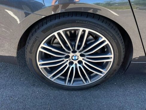 Used 2017 BMW 540i xDrive AWD/4WD image 18