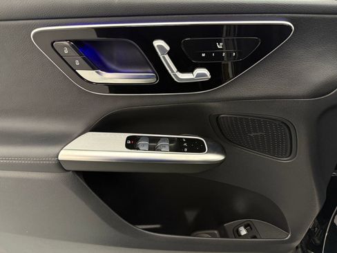 Certified 2025 Mercedes-Benz GLC 350e 4MATIC image 11