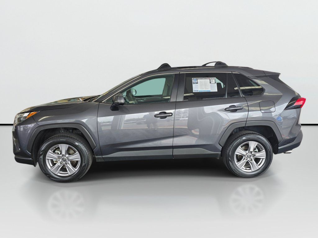 Used 2025 Toyota RAV4 XLE w/ Convenience Package AWD/4WD image 2
