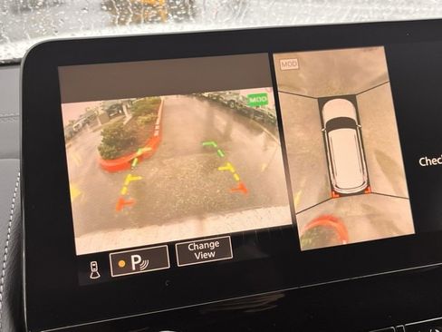 Certified 2023 INFINITI QX80 Luxe w/ All-Season Package image 16