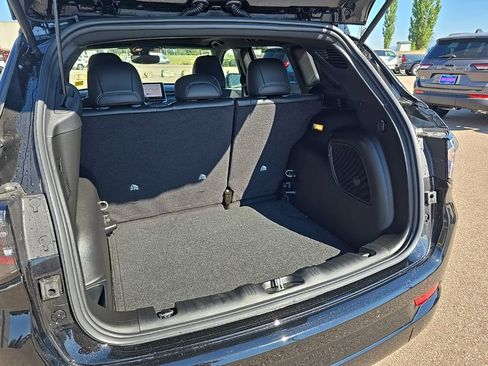 New 2025 Jeep Compass Limited w/ High Altitude Package image 22