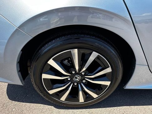 Used 2022 Honda Civic EX image 11