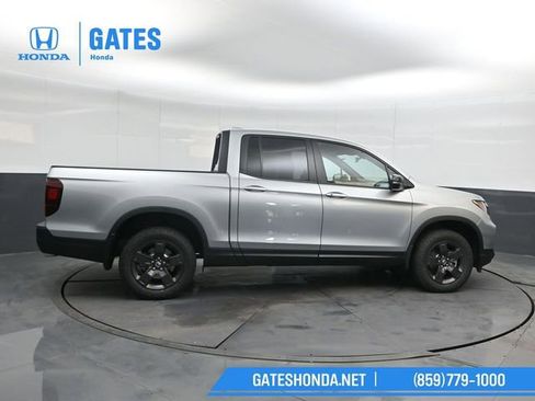 New 2026 Honda Ridgeline TrailSport image 3