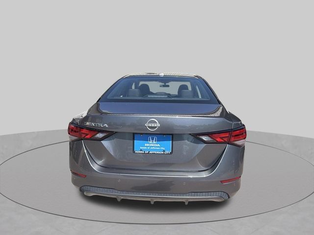 Used 2025 Nissan Sentra SV FWD image 4