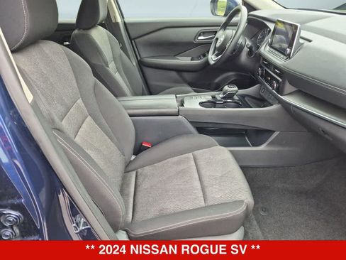 Used 2024 Nissan Rogue SV FWD image 21