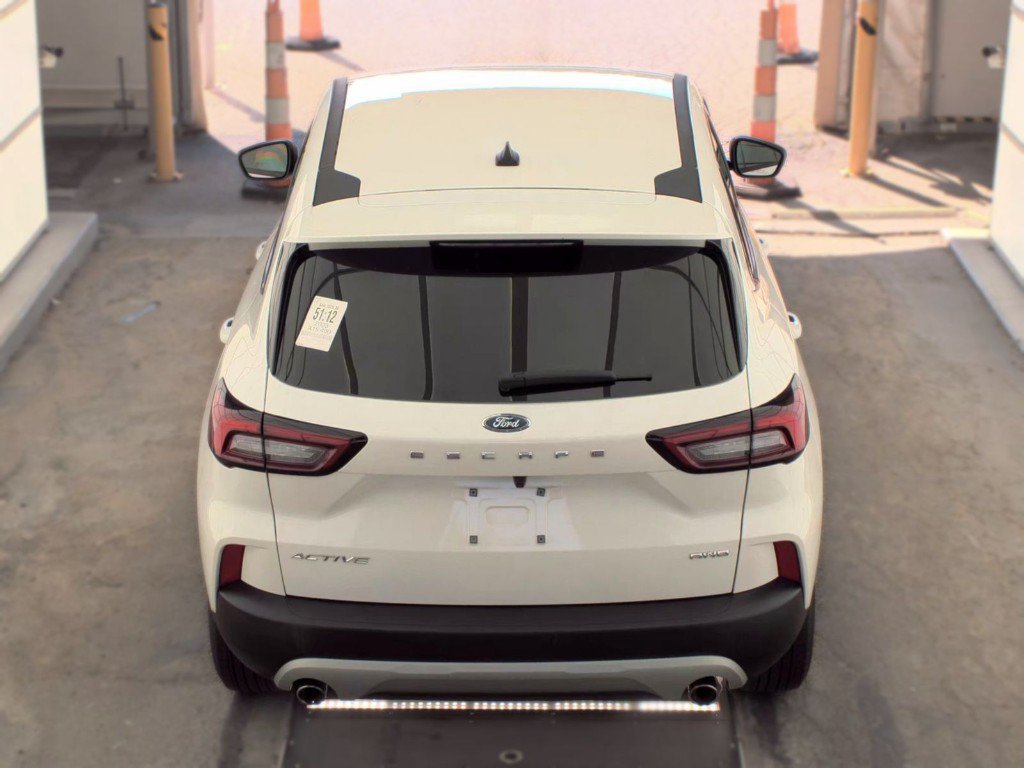 Used 2023 Ford Escape Active AWD/4WD image 6