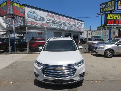 Used 2018 Chevrolet Traverse High Country AWD/4WD image 6