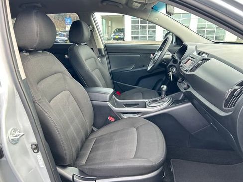 Used 2013 Kia Sportage LX image 10