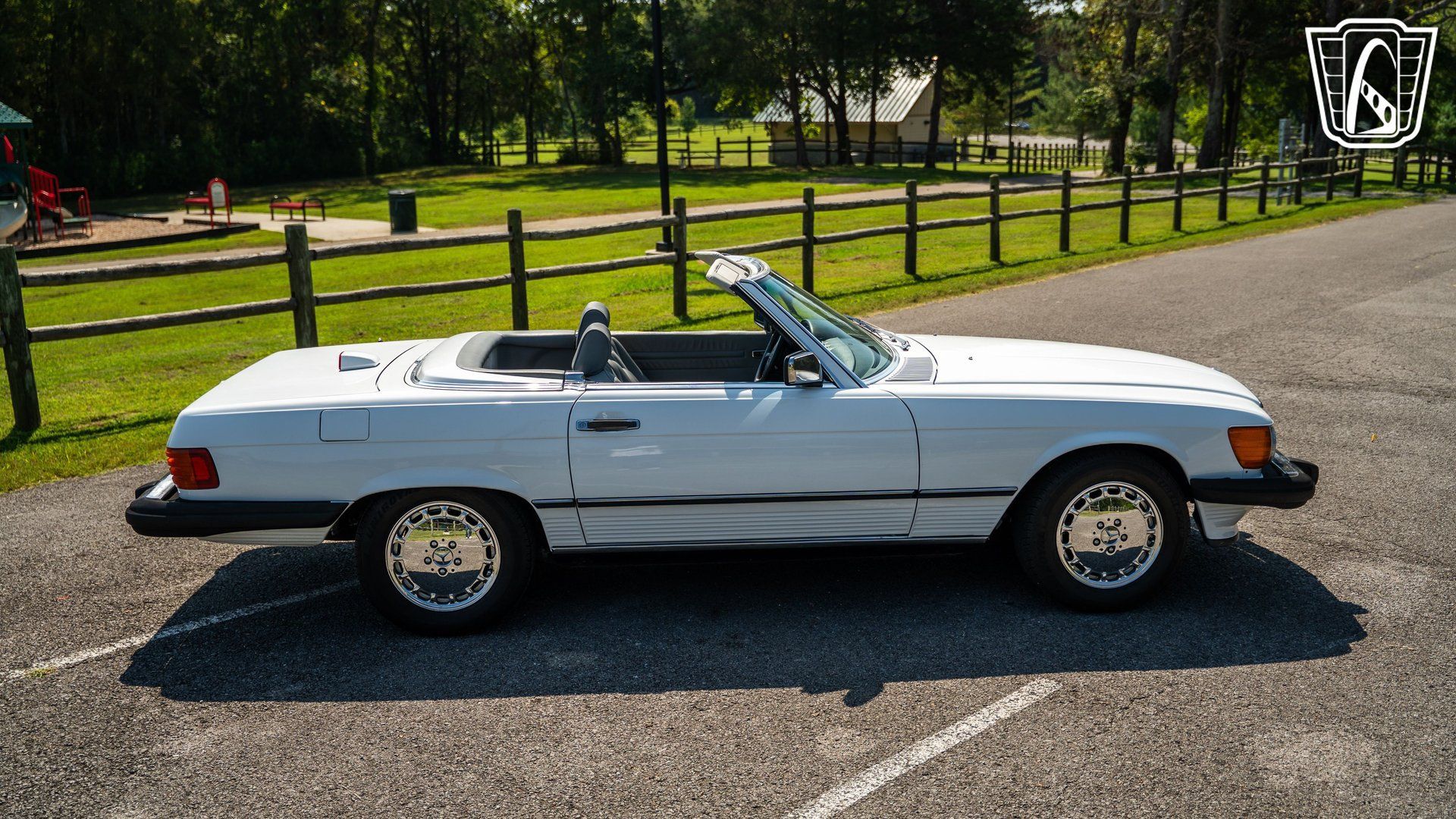 Used 1987 Mercedes-Benz 560 SL image 20