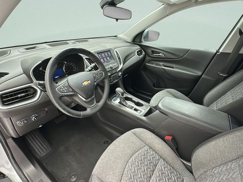 Used 2024 Chevrolet Equinox LT AWD/4WD image 12