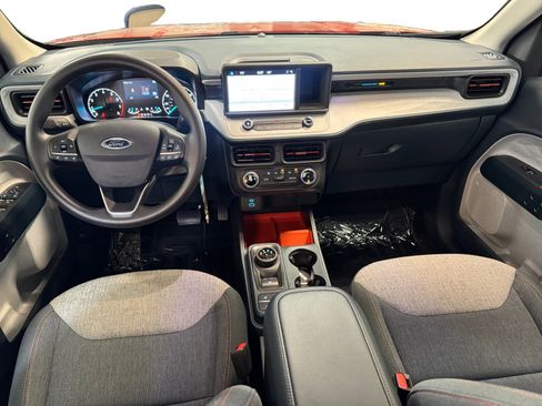 Used 2024 Ford Maverick XLT image 10