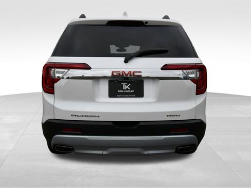 Used 2023 GMC Acadia SLT w/ Technology Package AWD/4WD image 6