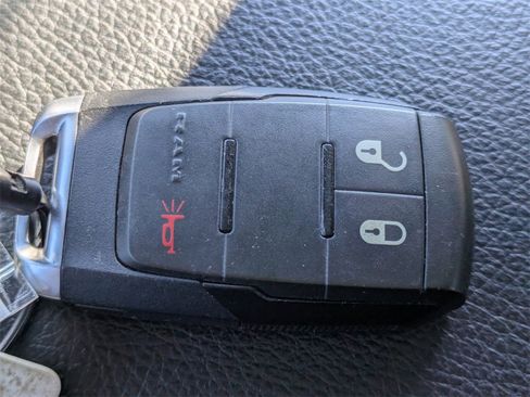 Used 2024 RAM 2500 Big Horn image 30