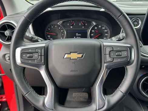 Used 2023 Chevrolet Blazer LT AWD/4WD image 18