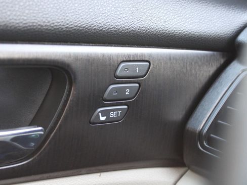 Used 2015 Honda Accord Touring image 43