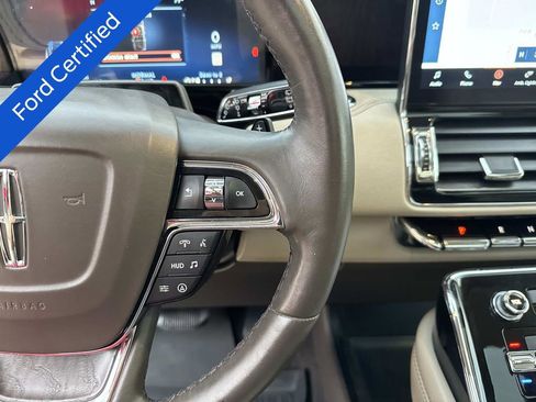 Used 2022 Lincoln Navigator L Reserve image 25