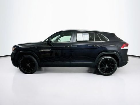 Certified 2023 Volkswagen Atlas Cross Sport SE AWD/4WD image 5