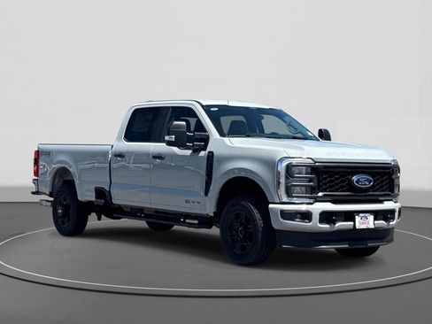 New 2026 Ford F350 XL w/ STX Appearance Package AWD/4WD image 4