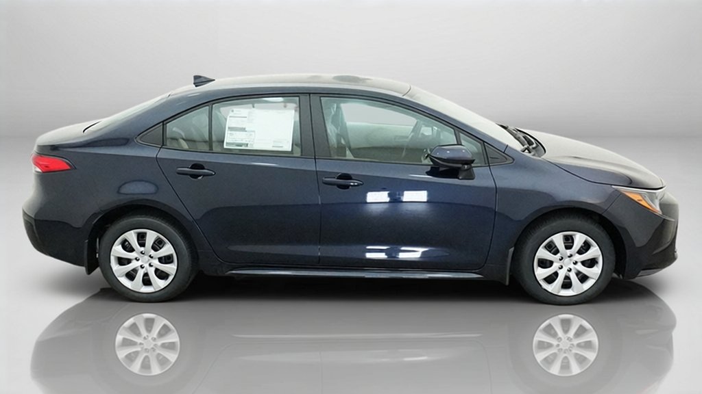 New 2026 Toyota Corolla LE FWD image 7