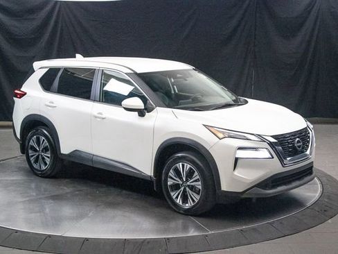 Used 2023 Nissan Rogue SV AWD/4WD image 2