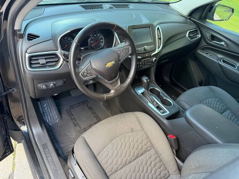 Used 2018 Chevrolet Equinox LT FWD image 11