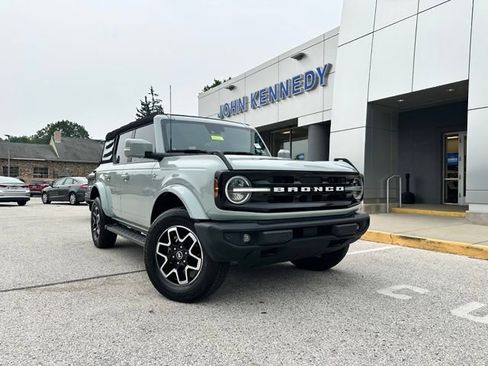 Certified 2023 Ford Bronco Outer Banks AWD/4WD image 3